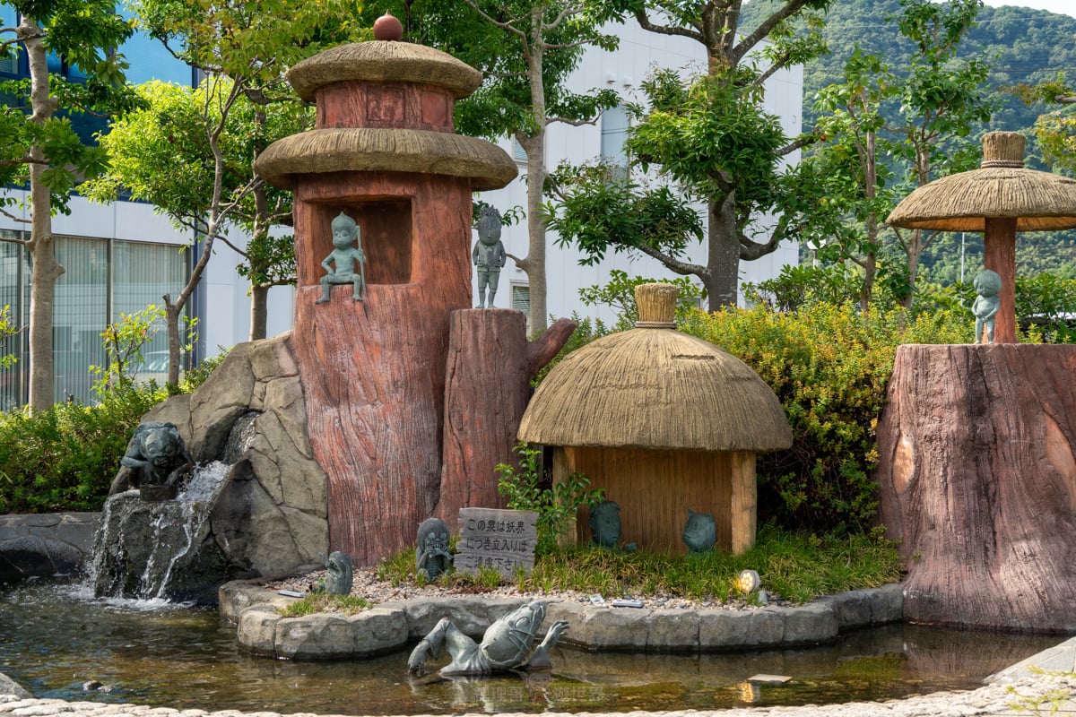 鳥取縣境港半日遊景點分享！鬼太郎境港車站、水木茂大道、妖怪神社、水木茂紀念館