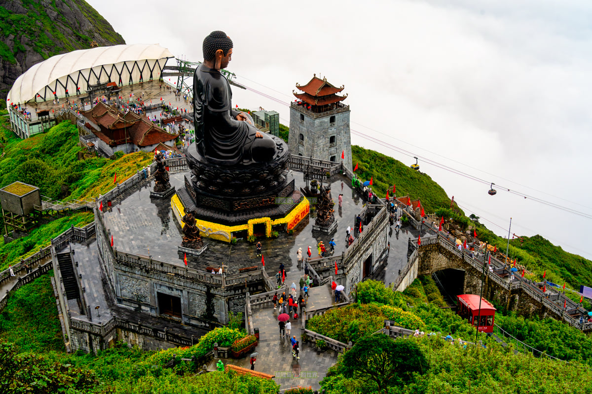 北越沙壩必去景點 越南第一高峰 3143 公尺番西邦峰
