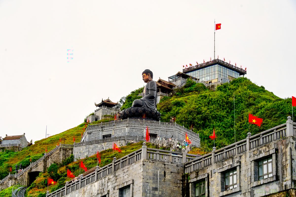 北越沙壩必去景點 越南第一高峰 3143 公尺番西邦峰